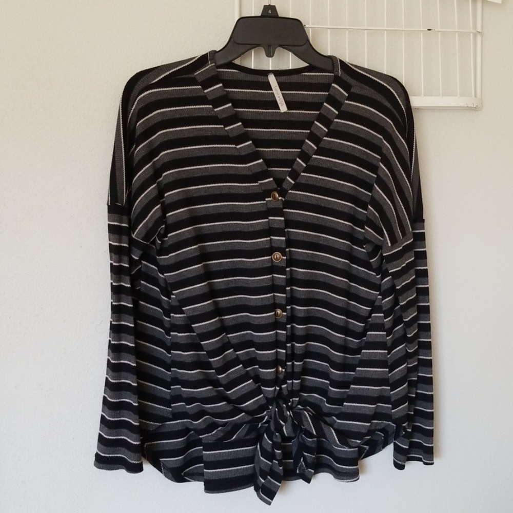 Waffle knit button and tie front top.